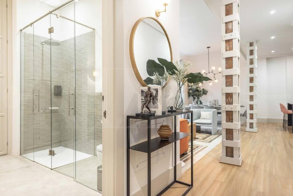 Contemporary Loft In The Historic City Center By Rems Málaga Eksteriør billede