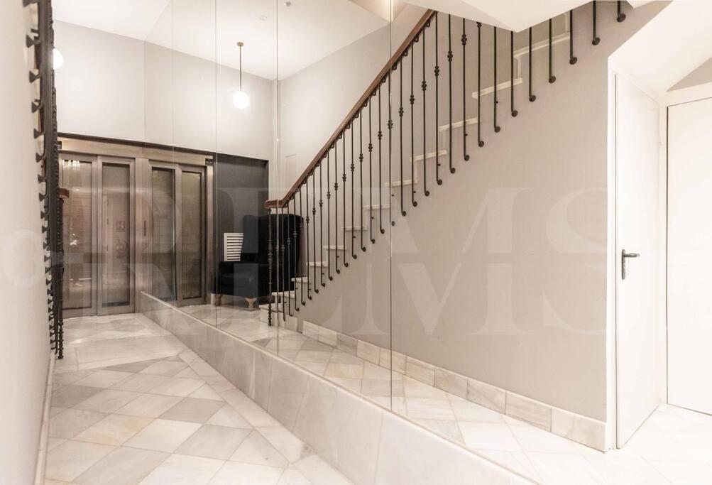 Contemporary Loft In The Historic City Center By Rems Málaga Eksteriør billede